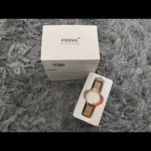 Fossil Hybrid Smartwatch. Gold. Ladies. Never Worn